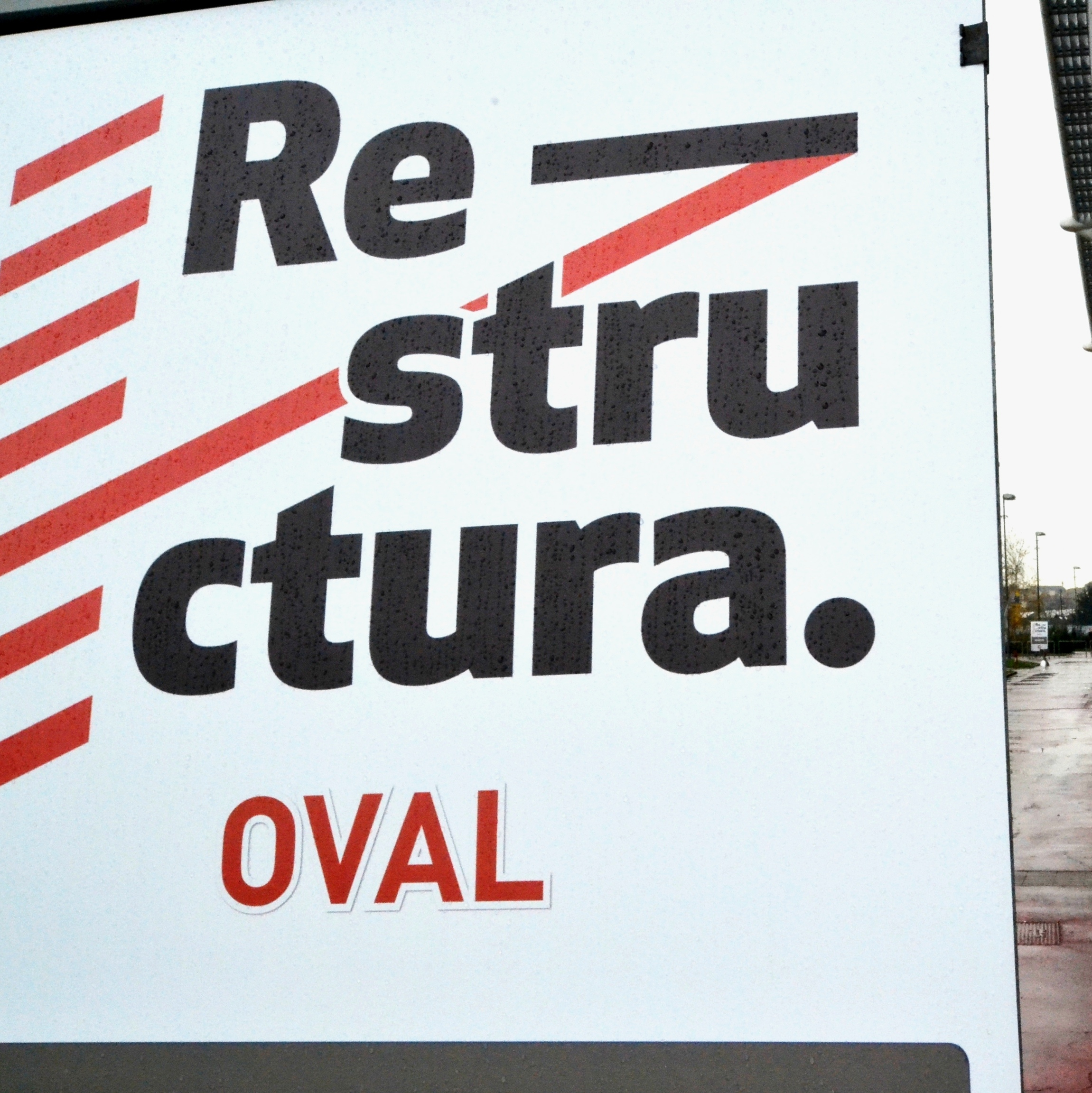30.11.2014… Stand a Restructura