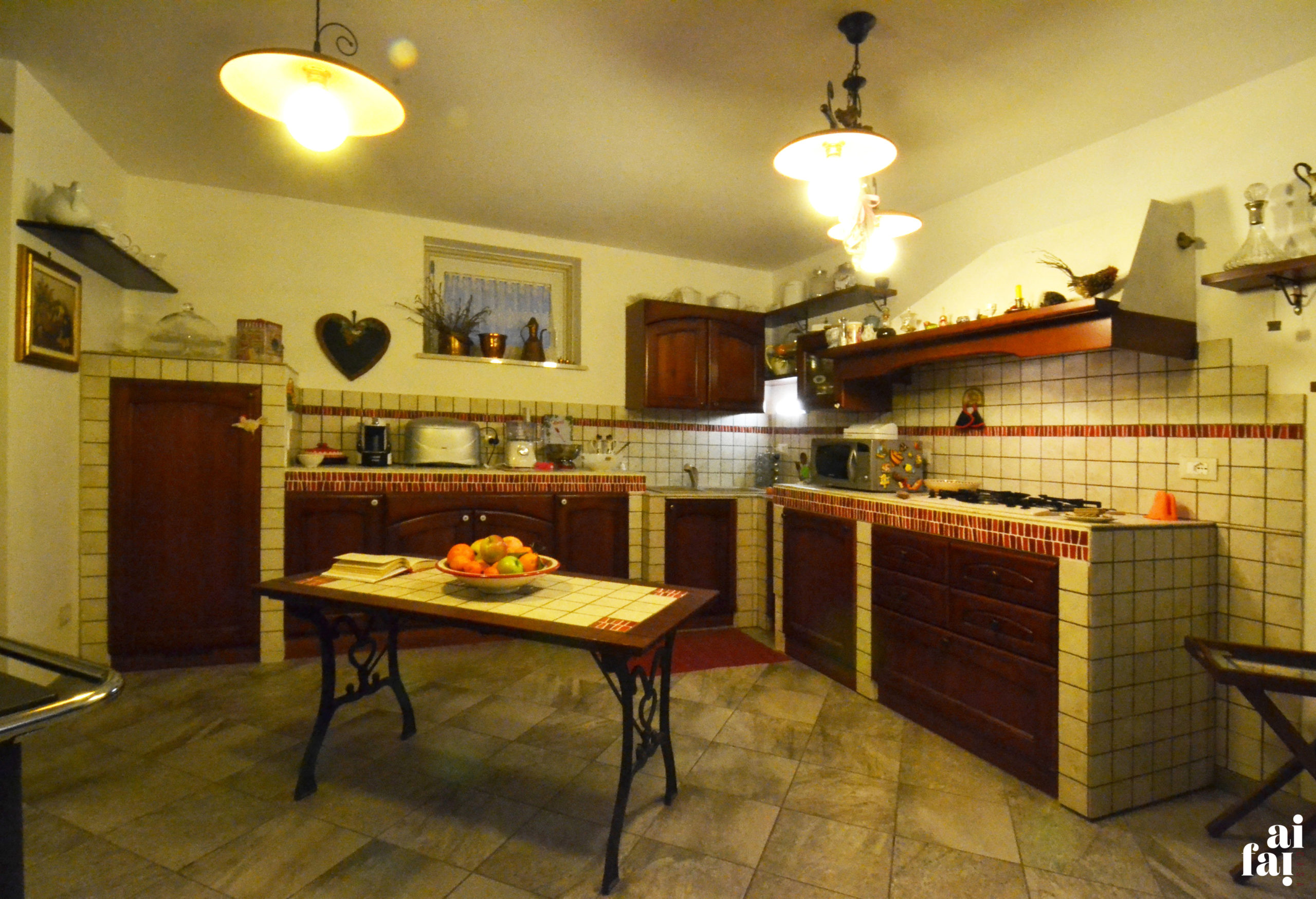 LA CUCINA IN MURATURA CHE SI SPOSTA